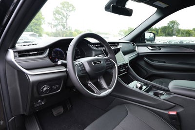 2026 Jeep Grand Cherokee GRAND CHEROKEE LAREDO X 4X2