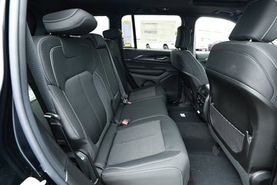2026 Jeep Grand Cherokee GRAND CHEROKEE LAREDO X 4X2