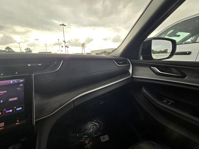 2025 Jeep Grand Cherokee GRAND CHEROKEE LIMITED 4X2