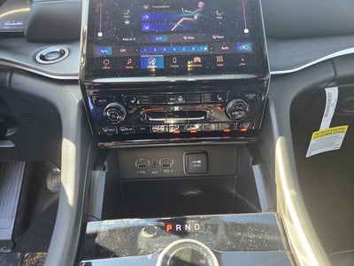 2025 Jeep Grand Cherokee GRAND CHEROKEE LIMITED 4X2