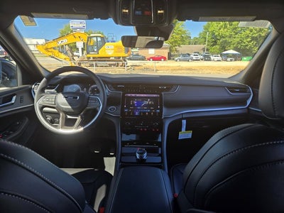 2025 Jeep Grand Cherokee GRAND CHEROKEE LIMITED 4X2