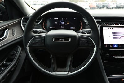 2023 Jeep Grand Cherokee Limited 4x2