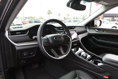 2023 Jeep Grand Cherokee Limited 4x2