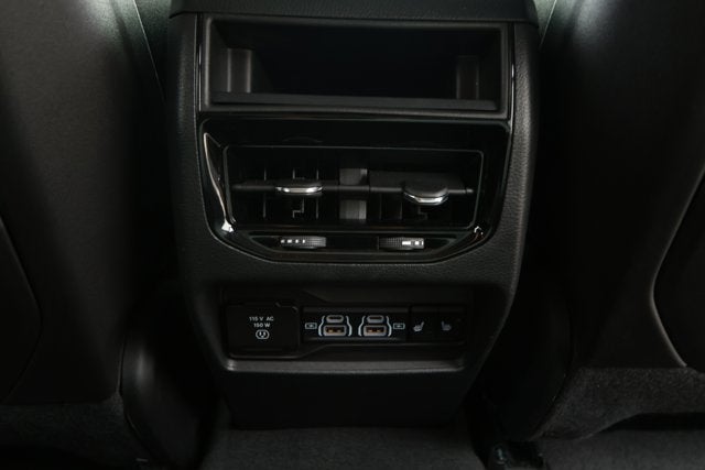 2023 Jeep Grand Cherokee Limited 4x2