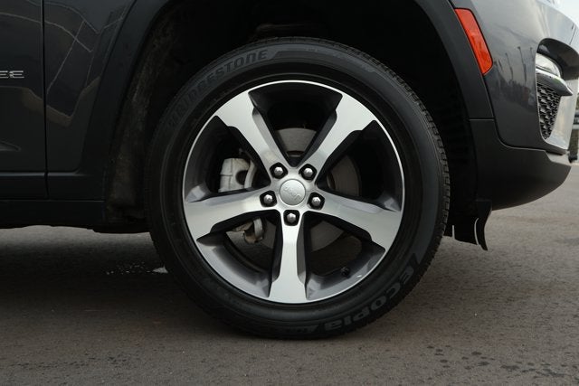 2023 Jeep Grand Cherokee Limited 4x2