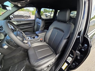 2025 Jeep Grand Cherokee GRAND CHEROKEE LIMITED 4X2