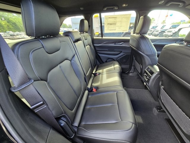 2025 Jeep Grand Cherokee GRAND CHEROKEE LIMITED 4X2