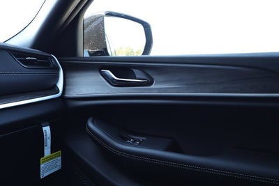 2027 Jeep Grand Cherokee GRAND CHEROKEE LIMITED 4X2