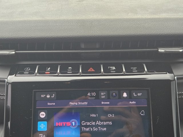 2025 Jeep Grand Cherokee GRAND CHEROKEE LAREDO X 4X4