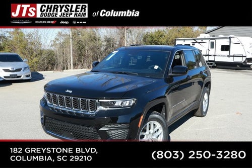 2025 Jeep Grand Cherokee GRAND CHEROKEE LAREDO X 4X4