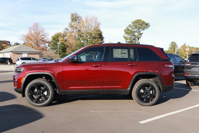 2025 Jeep Grand Cherokee GRAND CHEROKEE LIMITED 4X4