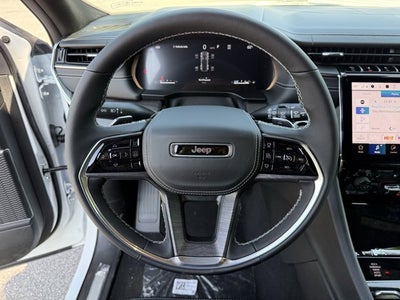 2025 Jeep Grand Cherokee GRAND CHEROKEE OVERLAND 4X4