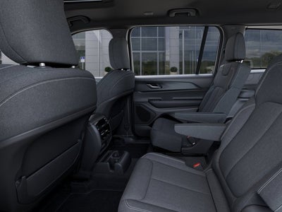 2025 Jeep Grand Cherokee GRAND CHEROKEE L LAREDO X 4X2