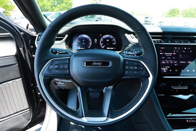 2026 Jeep Grand Cherokee GRAND CHEROKEE L LAREDO X 4X2
