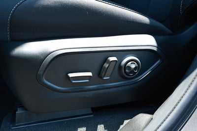 2026 Jeep Grand Cherokee GRAND CHEROKEE L LAREDO X 4X2