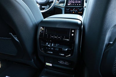2026 Jeep Grand Cherokee GRAND CHEROKEE L LAREDO X 4X2