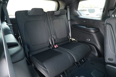 2026 Jeep Grand Cherokee GRAND CHEROKEE L LAREDO X 4X2