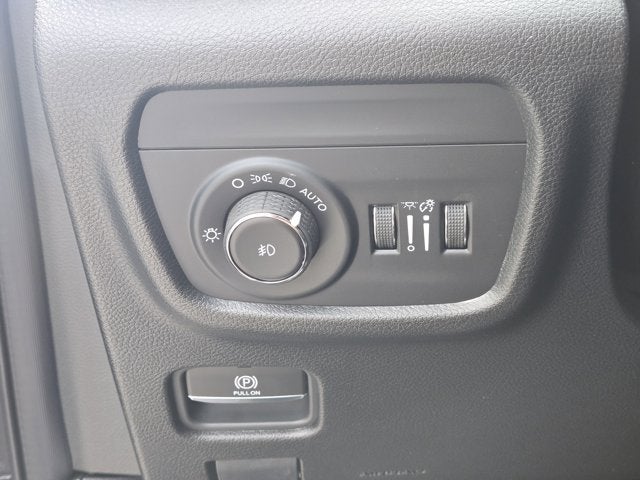 2025 Jeep Grand Cherokee GRAND CHEROKEE L LIMITED 4X2