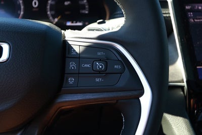 2025 Jeep Grand Cherokee GRAND CHEROKEE L LIMITED 4X2