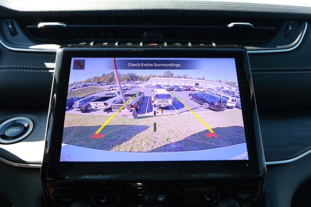 2025 Jeep Grand Cherokee GRAND CHEROKEE L LIMITED 4X2