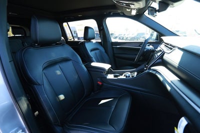 2025 Jeep Grand Cherokee GRAND CHEROKEE L LIMITED 4X2