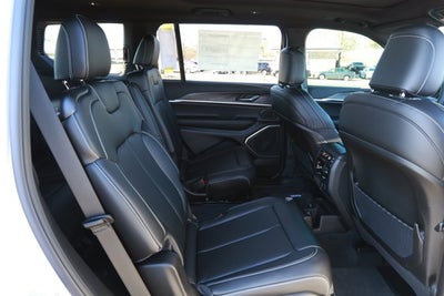 2025 Jeep Grand Cherokee GRAND CHEROKEE L LIMITED 4X2