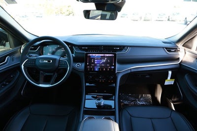 2025 Jeep Grand Cherokee GRAND CHEROKEE L LIMITED 4X2