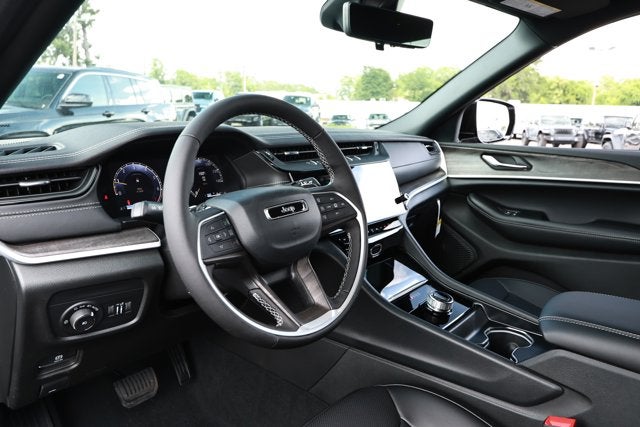 2026 Jeep Grand Cherokee GRAND CHEROKEE L LIMITED 4X2