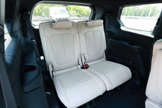 2026 Jeep Grand Cherokee GRAND CHEROKEE L LIMITED 4X2