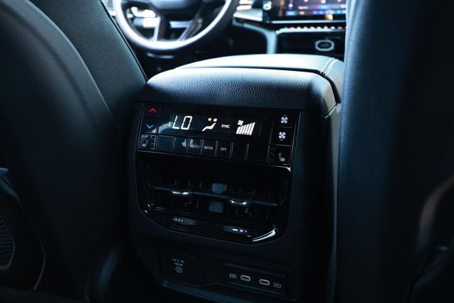 2026 Jeep Grand Cherokee L Limited 4x2
