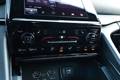 2026 Jeep Grand Cherokee GRAND CHEROKEE L LAREDO X 4X4