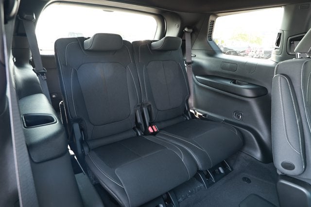 2026 Jeep Grand Cherokee GRAND CHEROKEE L LAREDO 4X4