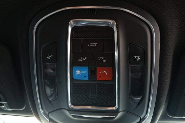 2023 Jeep Grand Cherokee L Altitude 4x4