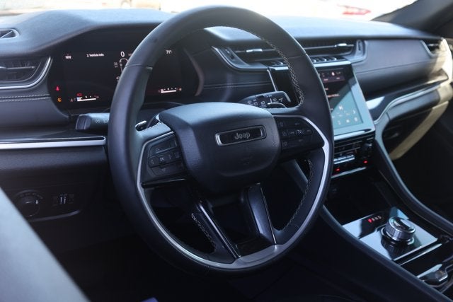 2023 Jeep Grand Cherokee L Altitude 4x4