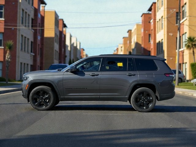2023 Jeep Grand Cherokee L Altitude 4x4