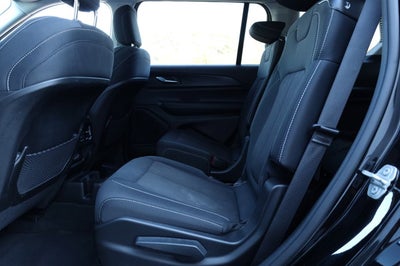 2023 Jeep Grand Cherokee L Laredo 4x4