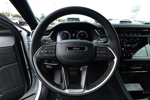 2026 Jeep Grand Cherokee GRAND CHEROKEE L LAREDO X 4X4