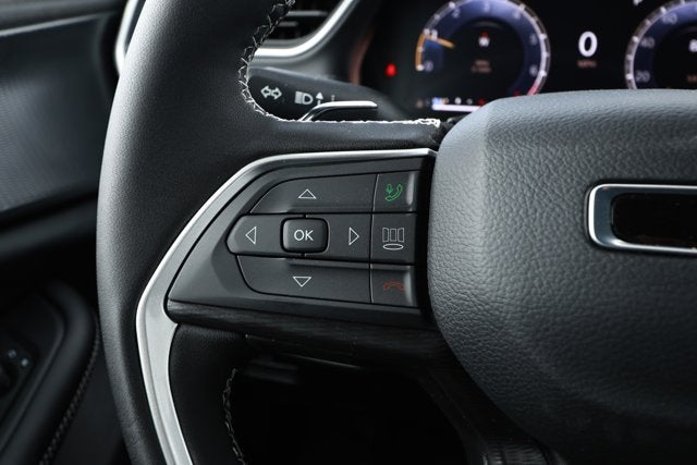 2026 Jeep Grand Cherokee GRAND CHEROKEE L LAREDO X 4X4