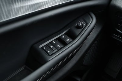 2026 Jeep Grand Cherokee GRAND CHEROKEE L LAREDO X 4X4