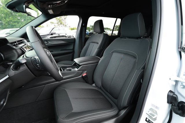 2026 Jeep Grand Cherokee GRAND CHEROKEE L LAREDO X 4X4