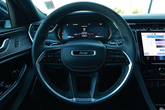 2023 Jeep Grand Cherokee L Overland 4x4