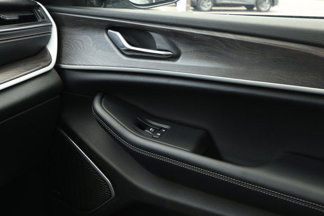 2024 Jeep Grand Cherokee 4xe 4DR 4WD