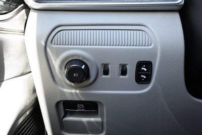2024 Jeep Wagoneer L Series II 4x2