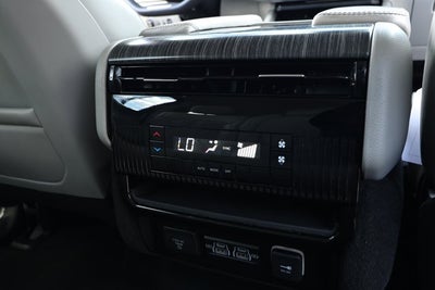 2024 Jeep Wagoneer L Series II 4x2