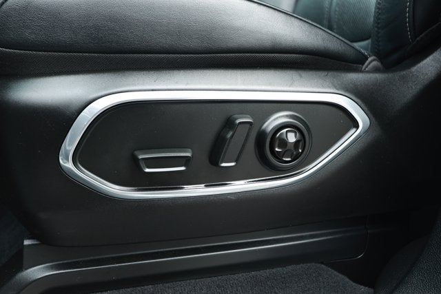 2024 Jeep Wagoneer L Series II 4x2