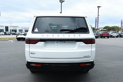 2024 Jeep Wagoneer L Series II 4x2