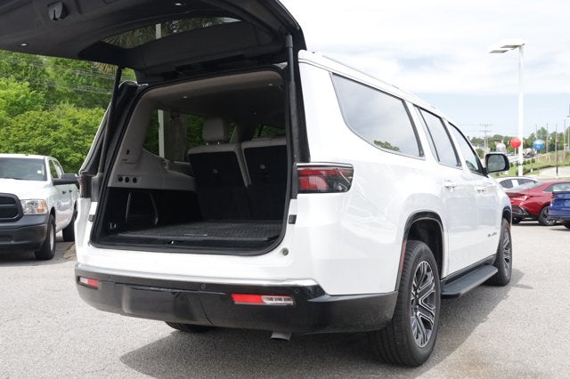 2024 Jeep Wagoneer L Series II 4x2