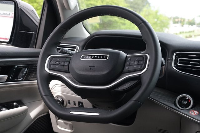 2024 Jeep Wagoneer L Series II 4x2