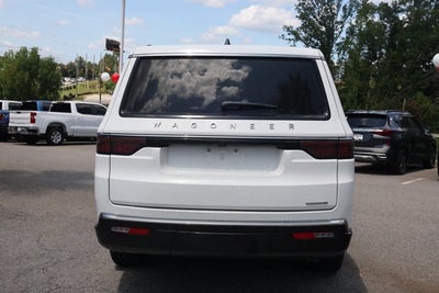 2024 Jeep Wagoneer L Series II 4x2