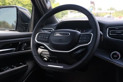 2024 Jeep Wagoneer L Series II 4x2